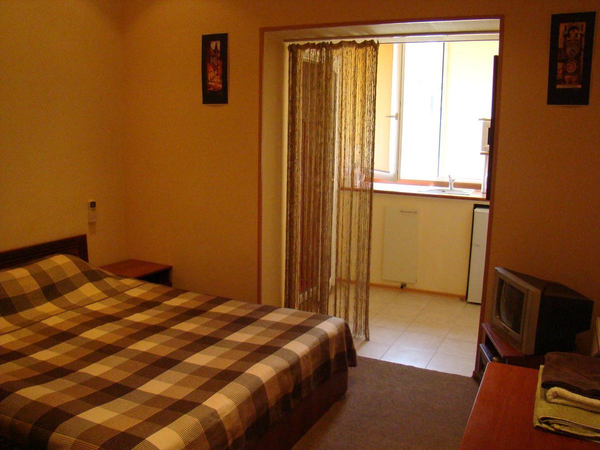 Mini-Hotel In Odessa Yard Exteriér fotografie